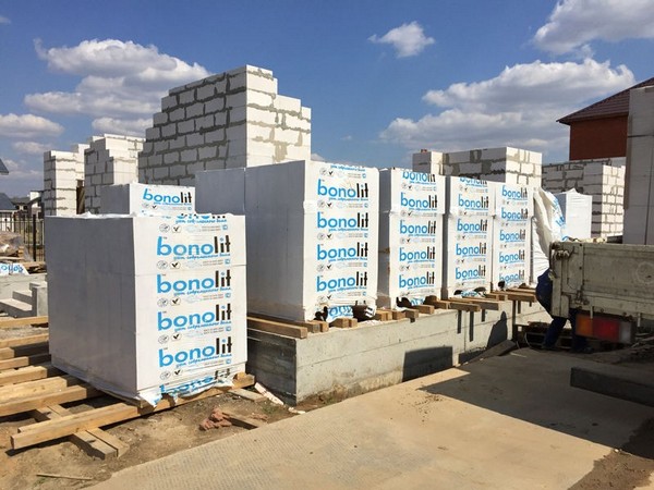 Газобетонные блоки Bonolit г. Малоярославец D600 B5 625х200х50 (под заказ)